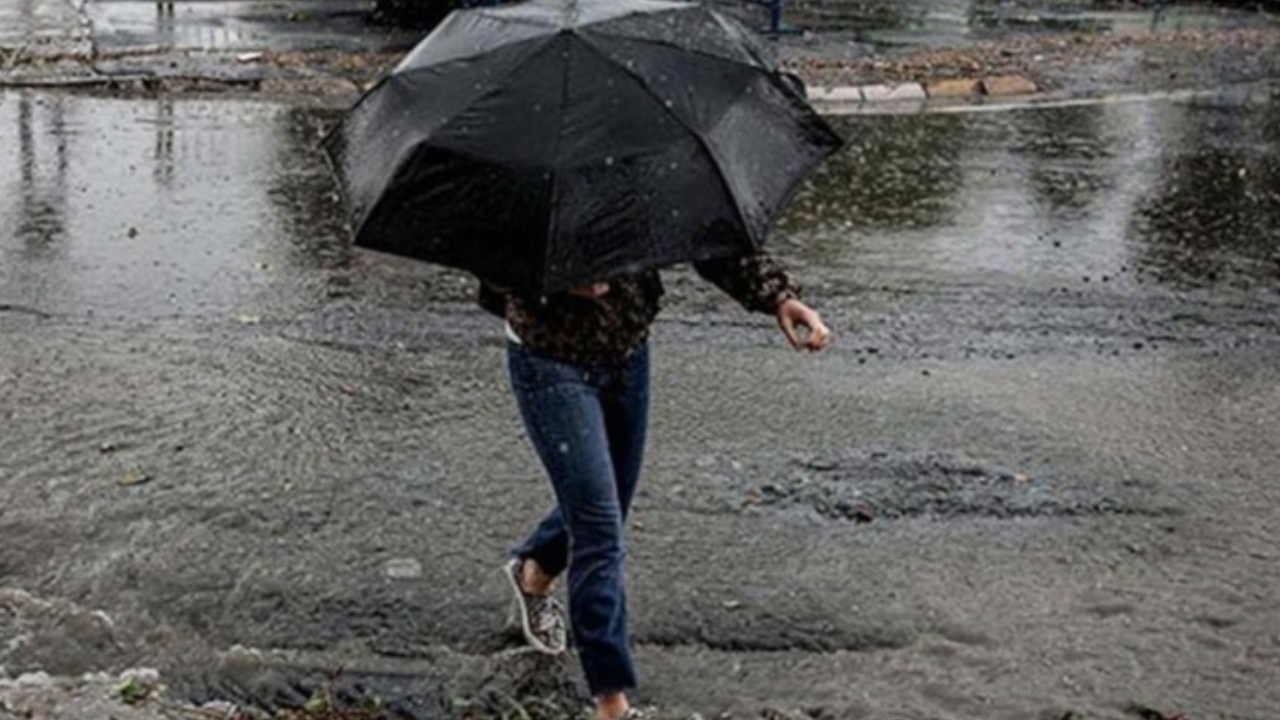 Meteoroloji'den peş peşe uyarılar: Gök gürültülü sağanak ve fırtına geliyor