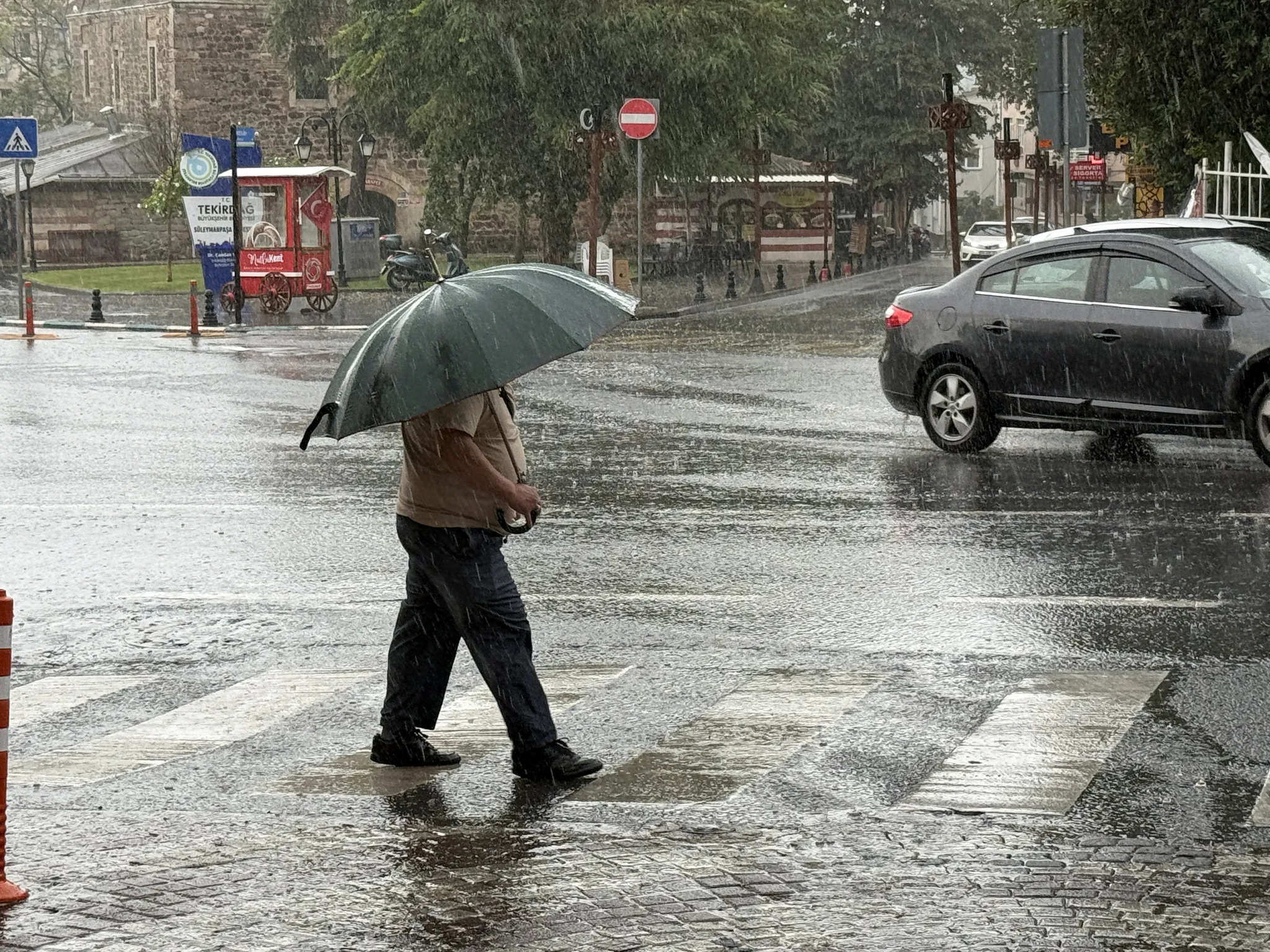 Meteoroloji'den peş peşe uyarı: Yaz ortasında kış geliyor