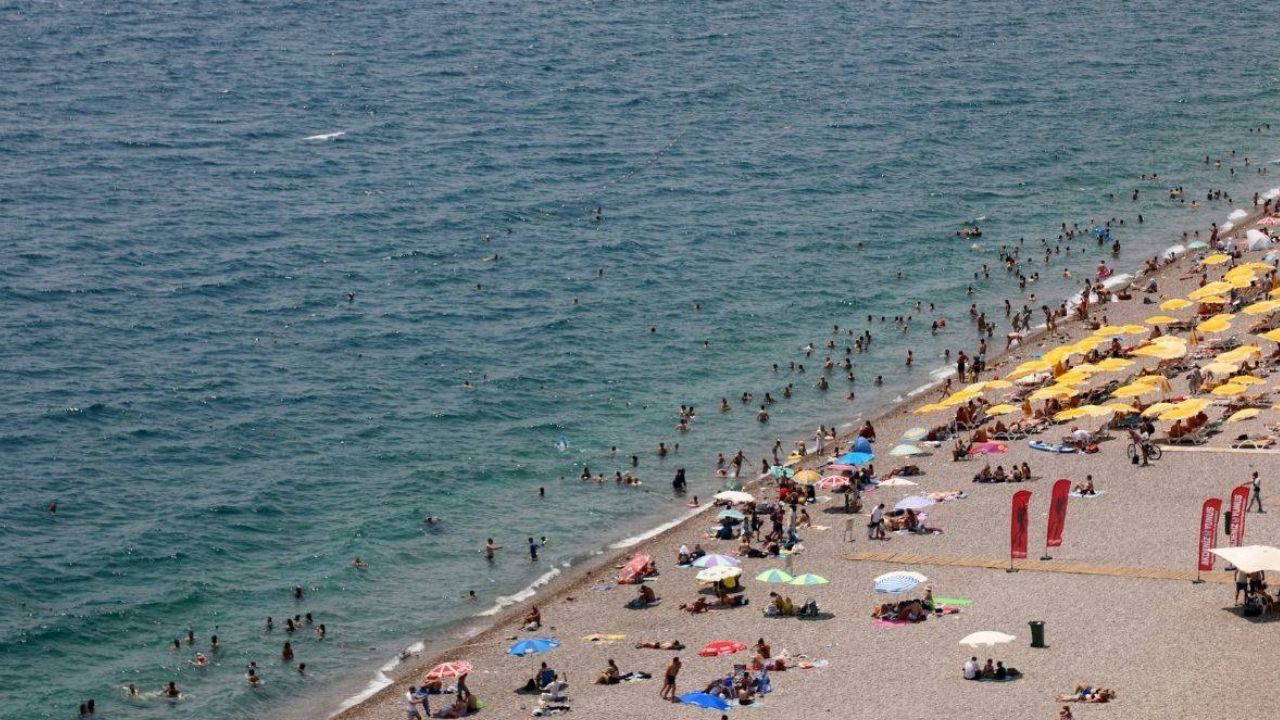 MGM 5 Temmuz deniz suyu sıcaklıklarını açıkladı: Antalya, İzmir, Muğla kaç derece