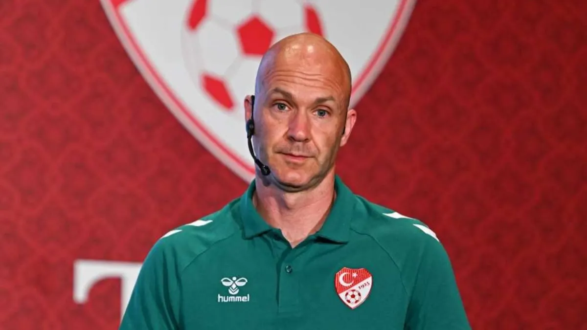 MHK'de Anthony Taylor dönemi sezon sonuna kadar sürecek