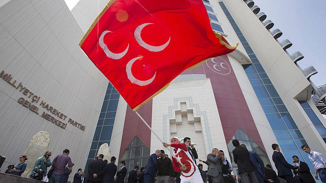 MHP'de bir il teşkilatı daha feshedildi
