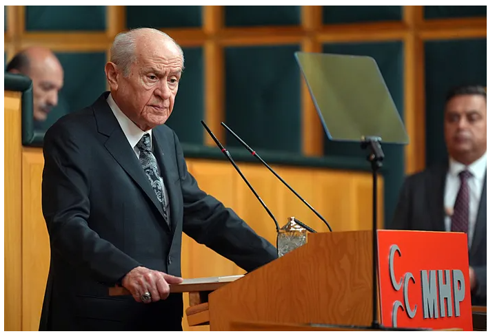 MHP'den erken seçim sinyali: Bahçeli'den başdanışmanın takvimine yeşil ışık