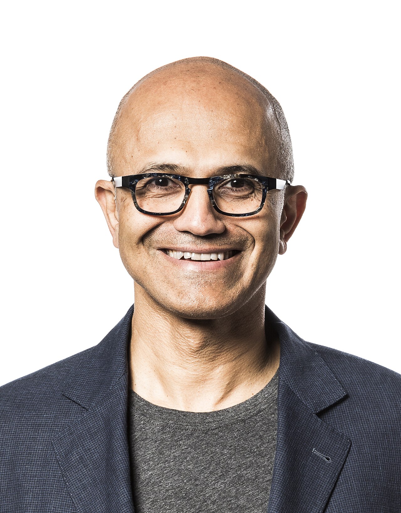 Microsoft CEO'su Nadella: Tek Yapay Zeka Sağlayıcısına Bağımlı Kalmayın