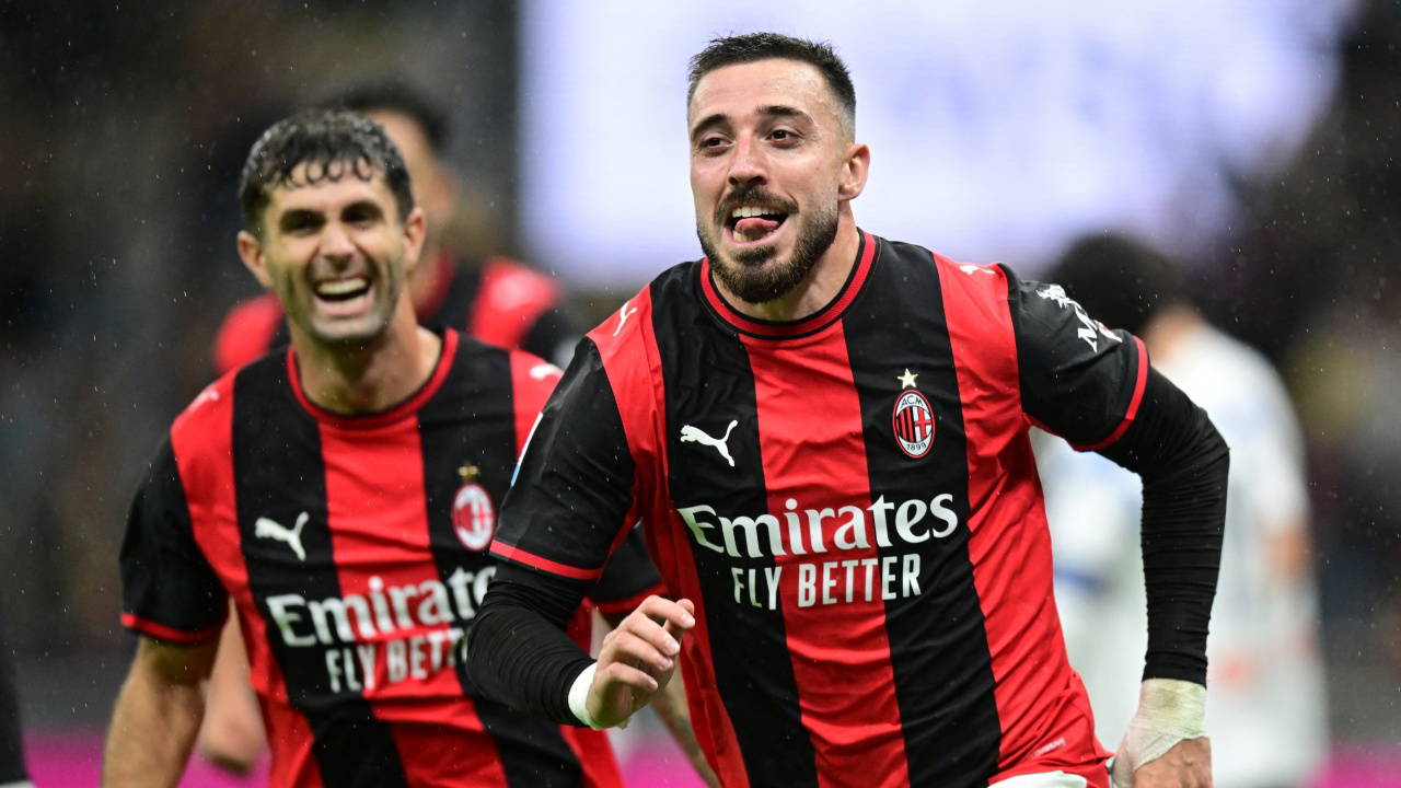 Milan 3 puanı üç golle aldı: Serisini 7 maça çıkardı