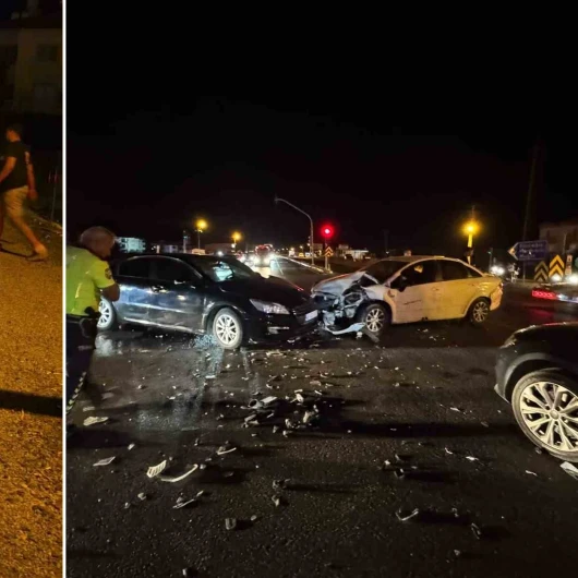 Milas’taki Trafik Kazasında Üç Araçta Maddi Hasar