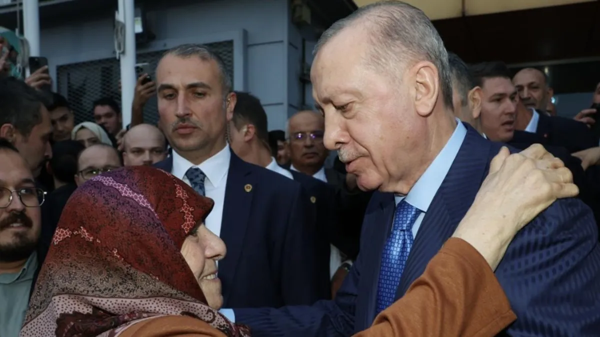 Milletin güveni tam: Sorunları yine Erdoğan çözer