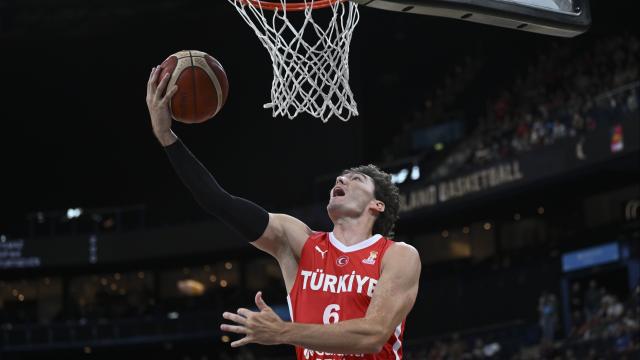 Milli Basketbolcular İzlanda'da 8'de 8 Hedefinde