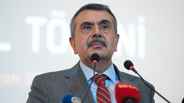Milli Eğitim Bakanı Tekin: Cuma günü okullar tatil edildi