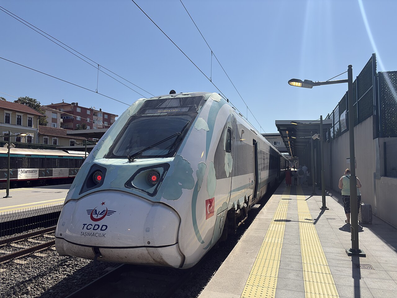 Milli Elektrikli Tren, Halkalı-Uzunköprü Hattında Seferlere Başladı