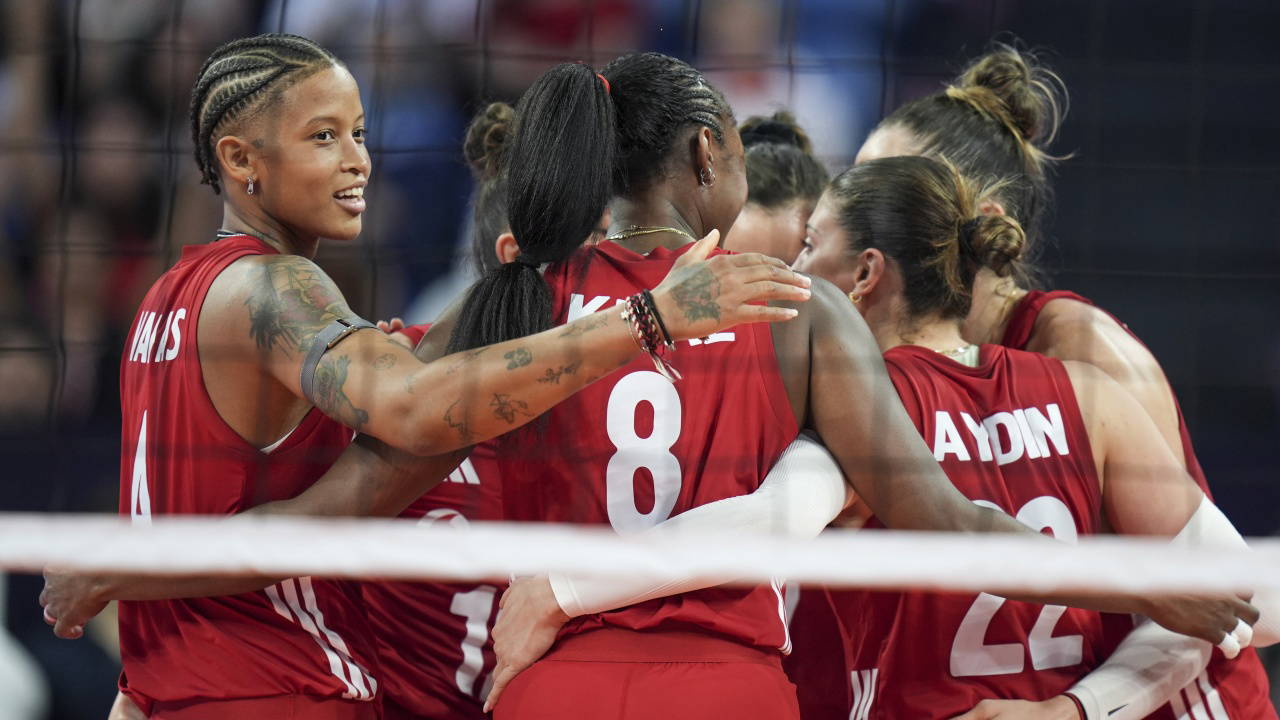 Milli Kadın Voleybol Takımı Slovenya Karşısında: Maç Saati ve Yayın Bilgisi