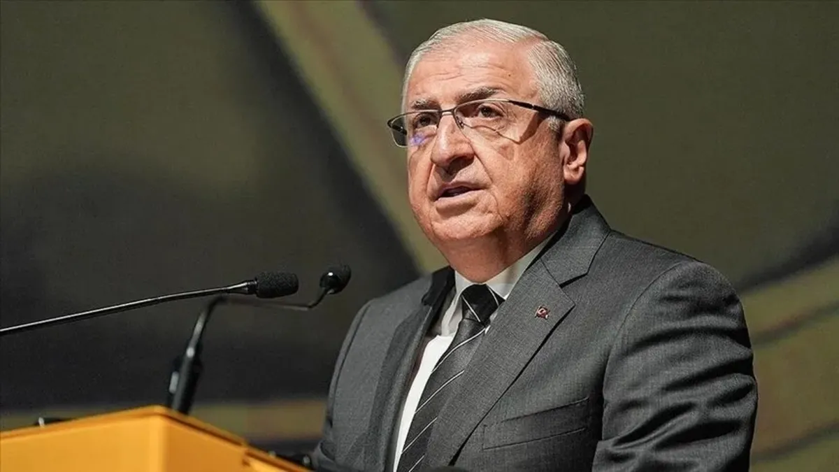 SON DAKİKA: Milli Savunma Bakanı Güler: Samp-T ve Patriot değerlendiriliyor
