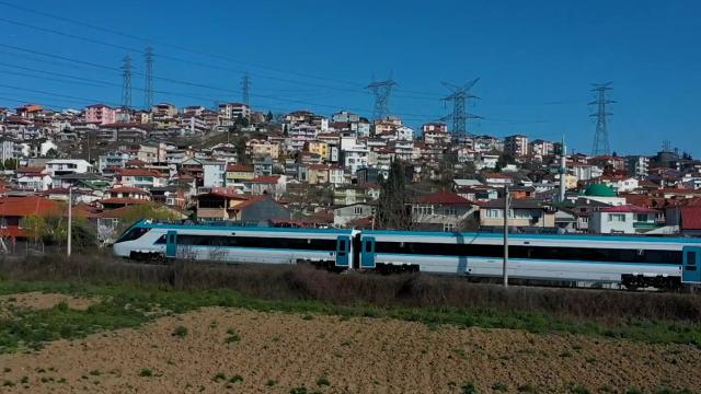 Milli tren testlerde 240 km/s hıza ulaştı