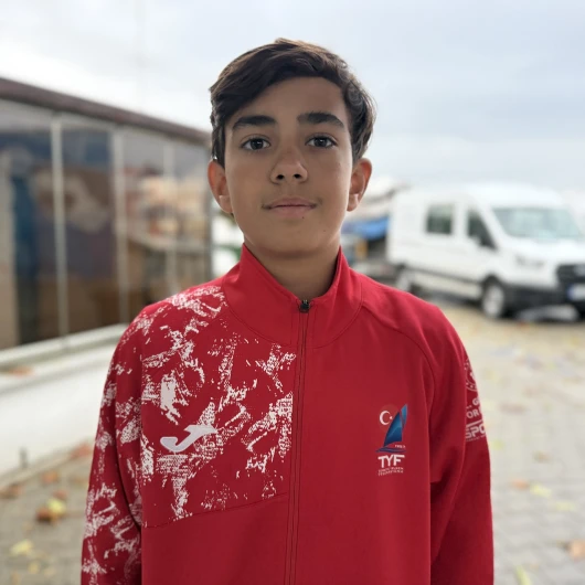 Milli Yelkenci Ahmet Arel Barut İtalya'dan Madalyayla Döndü