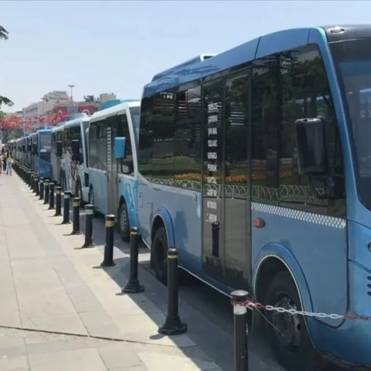 Minibüslerde Temassız Ödeme Dönemi: POS'ta Ön Tanımlı Ücret, Tuşlamaya Son