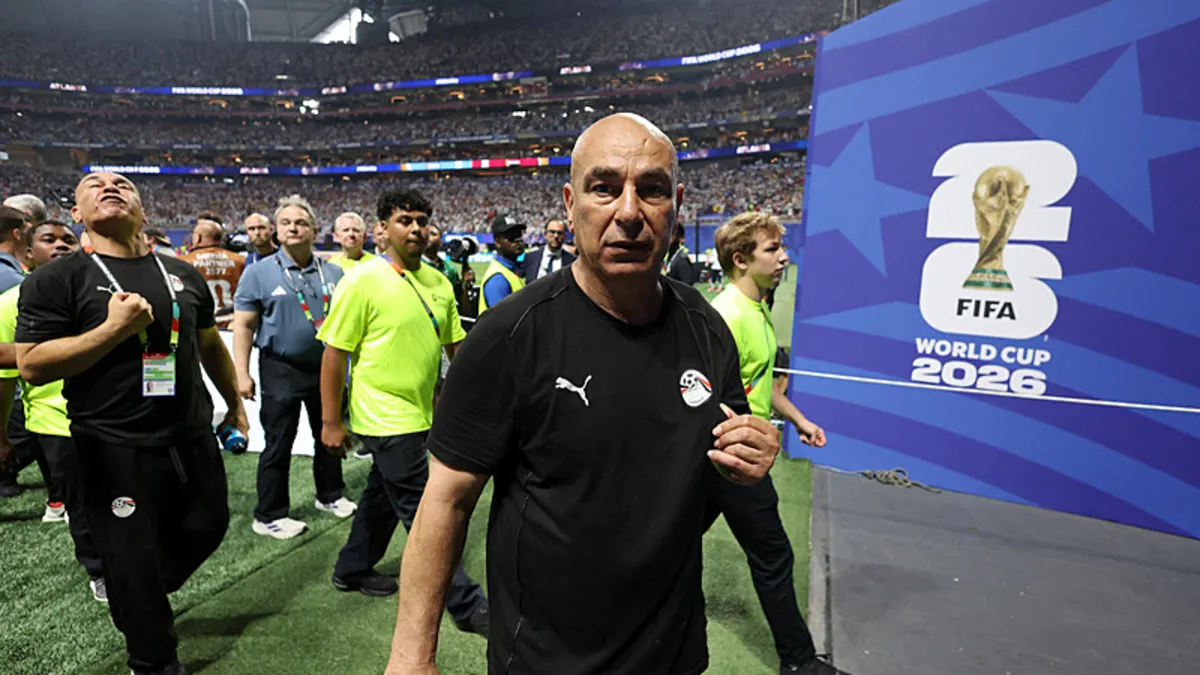 Mısır Futbol Federasyonu, Hüsam Hasan'ın sözleşmesini uzattı
