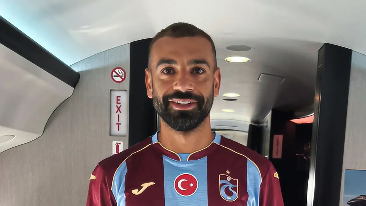 SON DAKİKA | Mohamed Salah Trabzon için yola çıktı: 'Bize her yer Trabzon