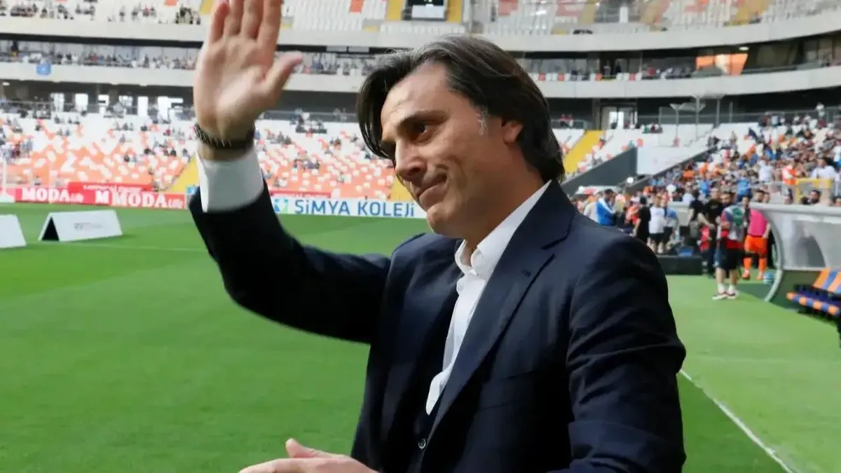 Montella, Adana Demirspor'dan Alacağından Vazgeçti