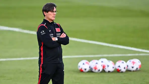 Montella'dan Fransa maçı öncesi iddialı mesaj: 'Yeni bir sayfa açıyoruz