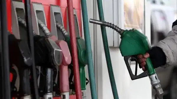 Motorine 4.20 TL zam: Litre fiyatı bugünden itibaren geçerli