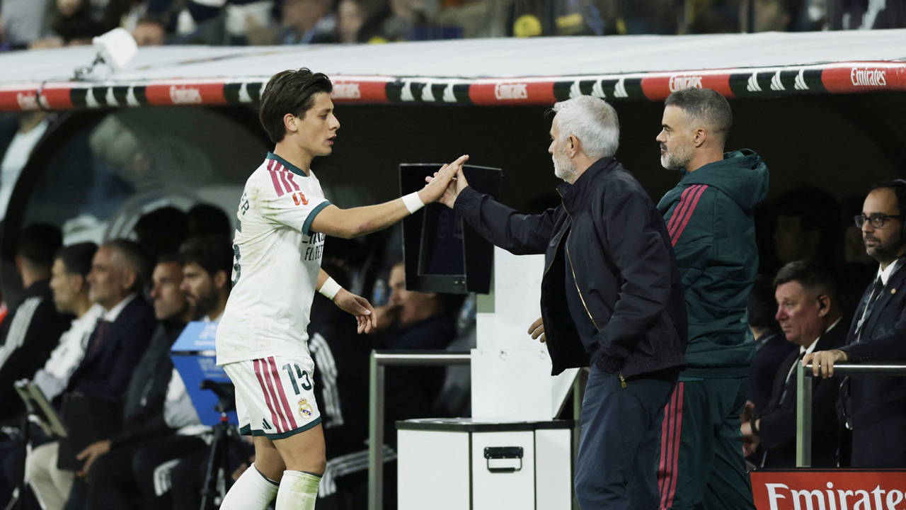 Mourinho'dan Arda Güler Açıklaması: Sevilla Kırmızı Kart İsyanı