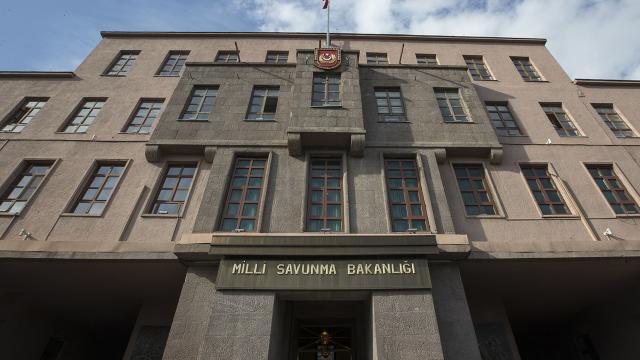 MSB'den Akhisar'a jet üssü taşıma iddiasına yalanlama