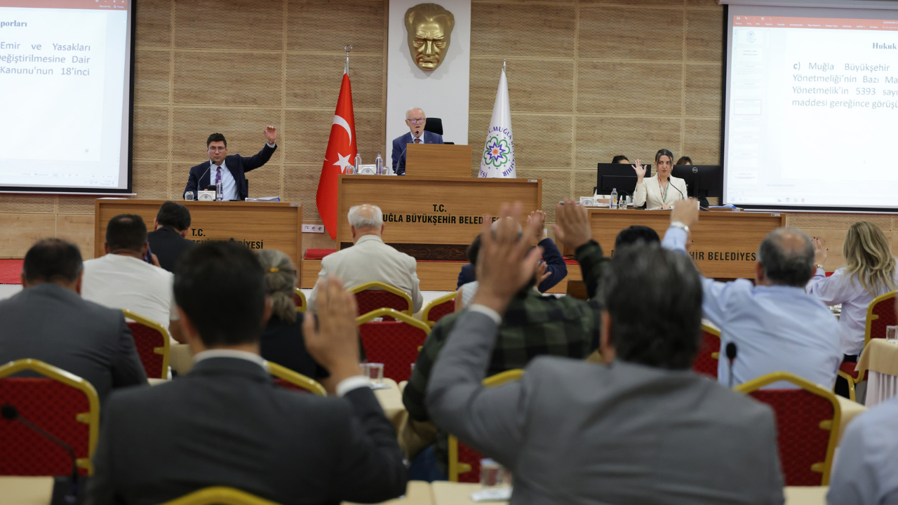 Muğla'da Annelere Ücretsiz Ulaşım: Anne Kart’a 60 Biniş