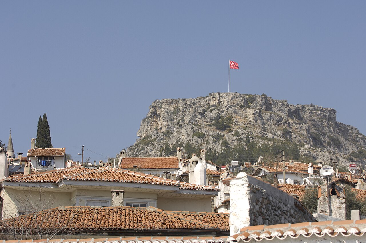 Muğla'da Baba İki Çocuğunu Öldürüp Kendini Astı