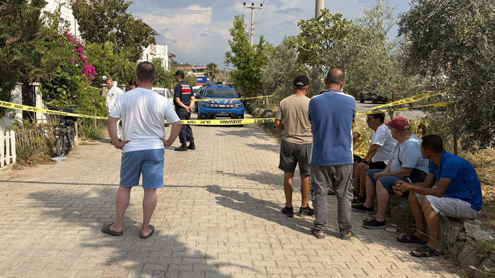 Muğla'da korkunç olay: Anne katledildi, oğul yaşamına son verdi