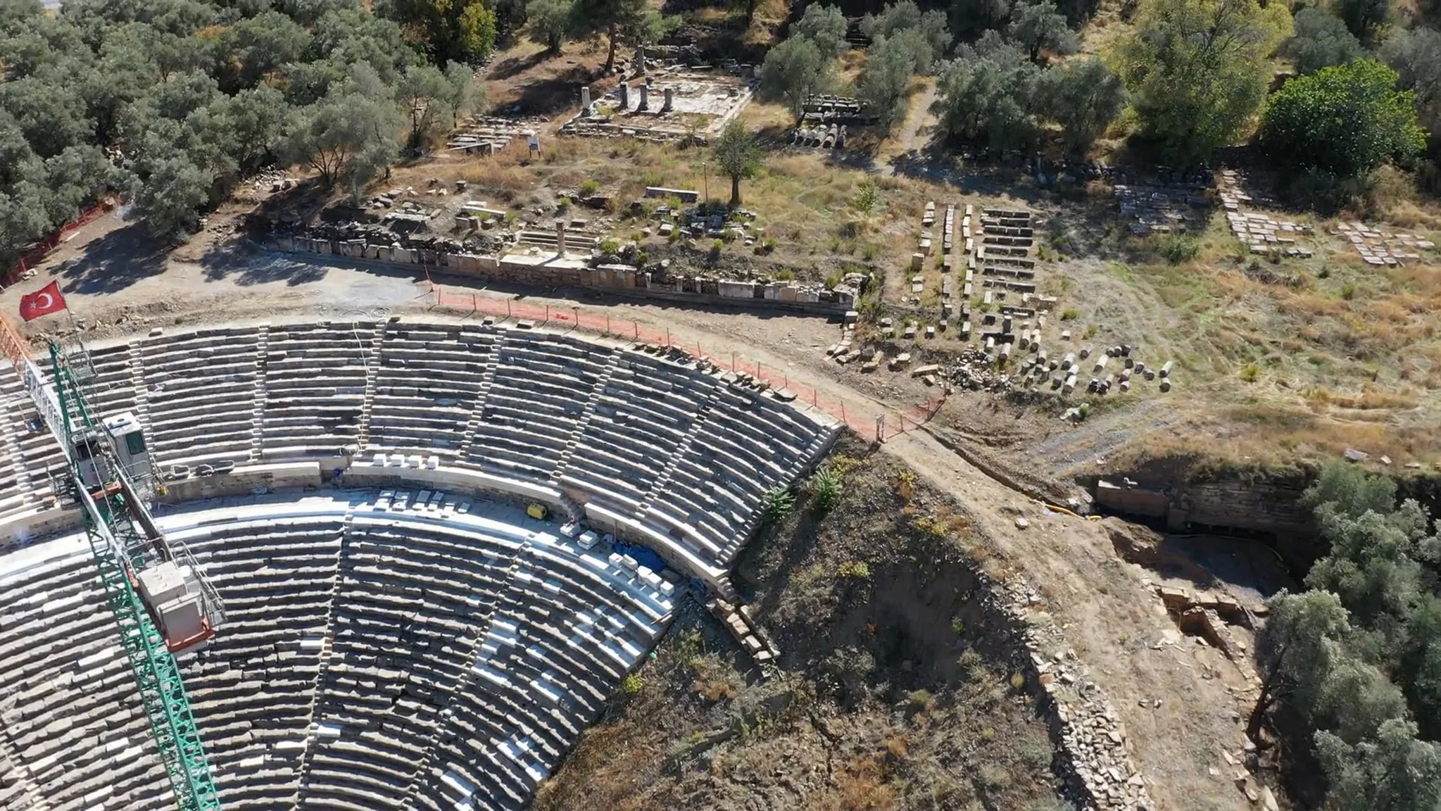 Muğla'da 3 Bin 500 Yıllık Mermer Şehir: Stratonikeia