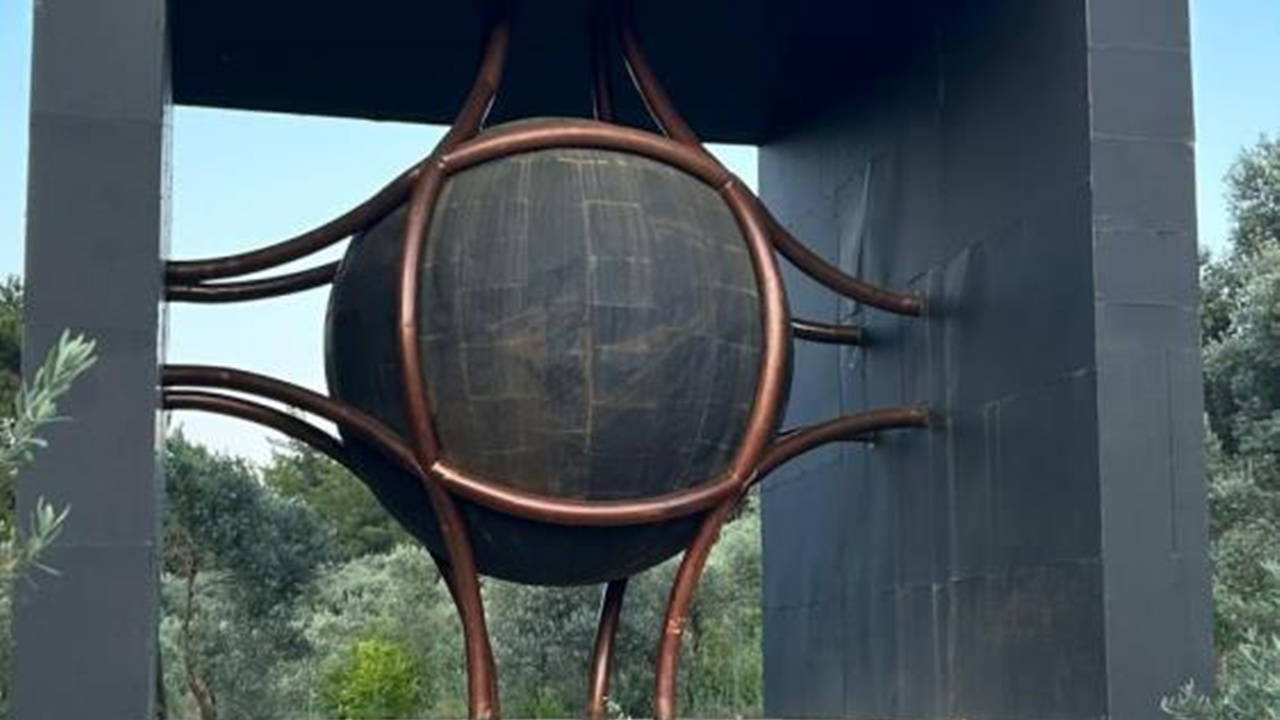 Muğla'da köylülerin ihbar ettiği gizemli yapının 'Tensio' adlı sanat eseri olduğu ortaya çıktı