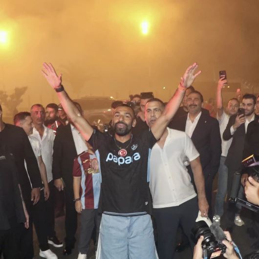 Muhammed Salah Trabzonspor'da, İmza Töreni Yapıldı