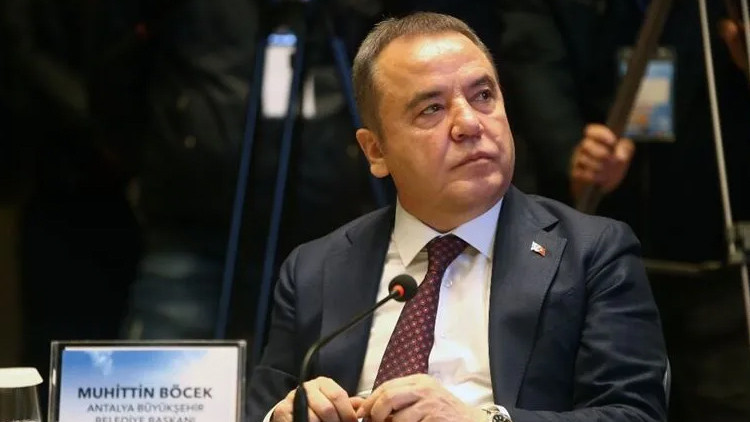 Muhittin Böcek'ten Şok İddia: İmamoğlu Benden 15 Milyon Euro İstedi