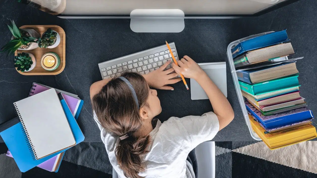 Multitasking: Zekâ Göstergesi mi, Yoksa Beyni Erken Yaşlandıran Bir Tuzak mı