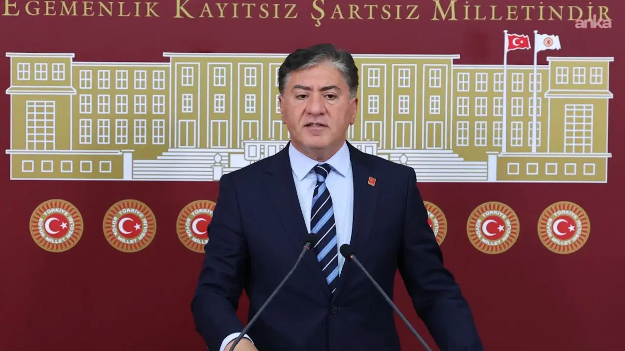 CHP'li Murat Emir, Milletvekili Evrim Rızvanoğlu ile Evlendi