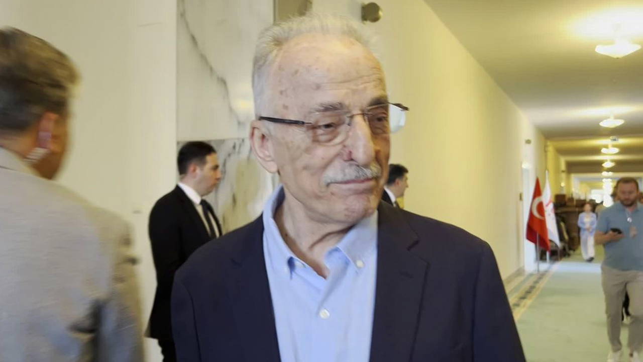 Murat Karayalçın'dan Özel'e Nezaket Ziyareti