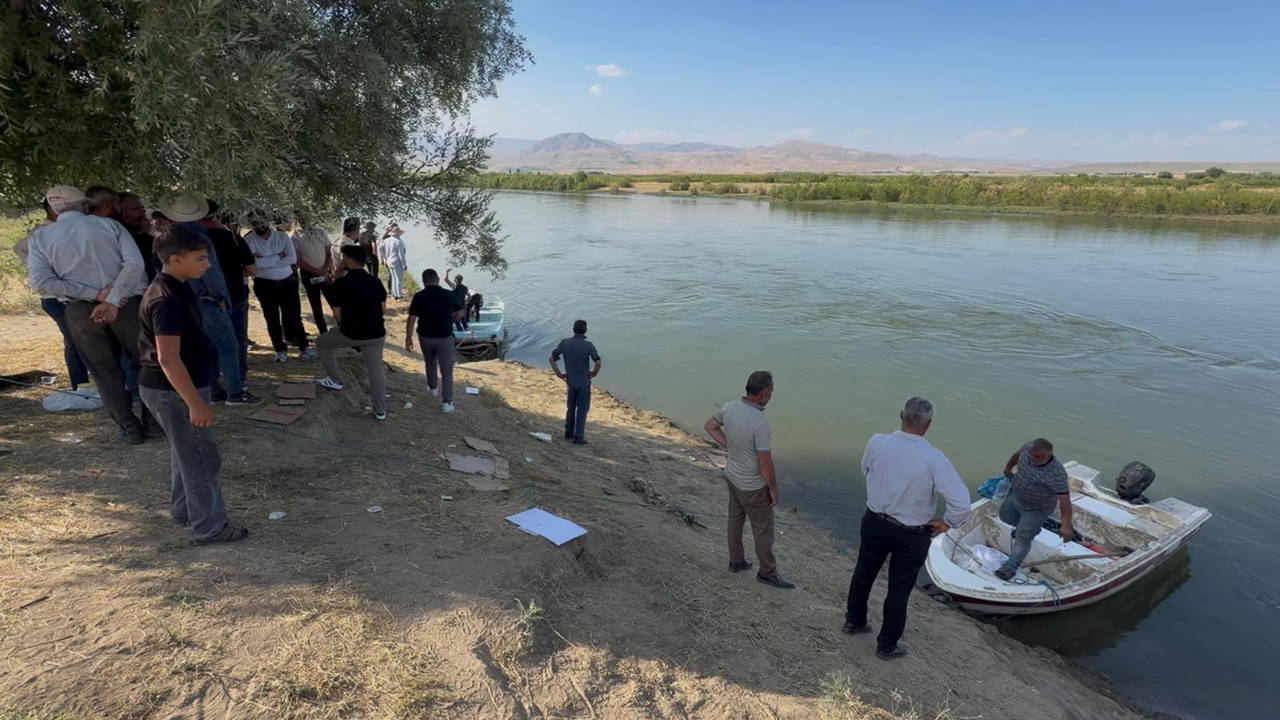 Muş'ta 10 yaşındaki Berat Murat Nehri'nde kayboldu