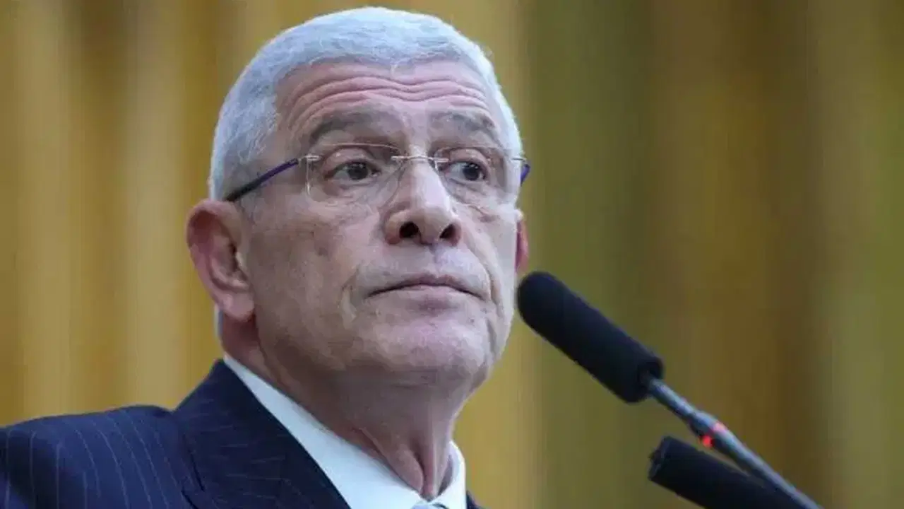 Müsavat Dervişoğlu'ndan CHP'ye uyarı: Özgür Özel'e operasyon olmamalı