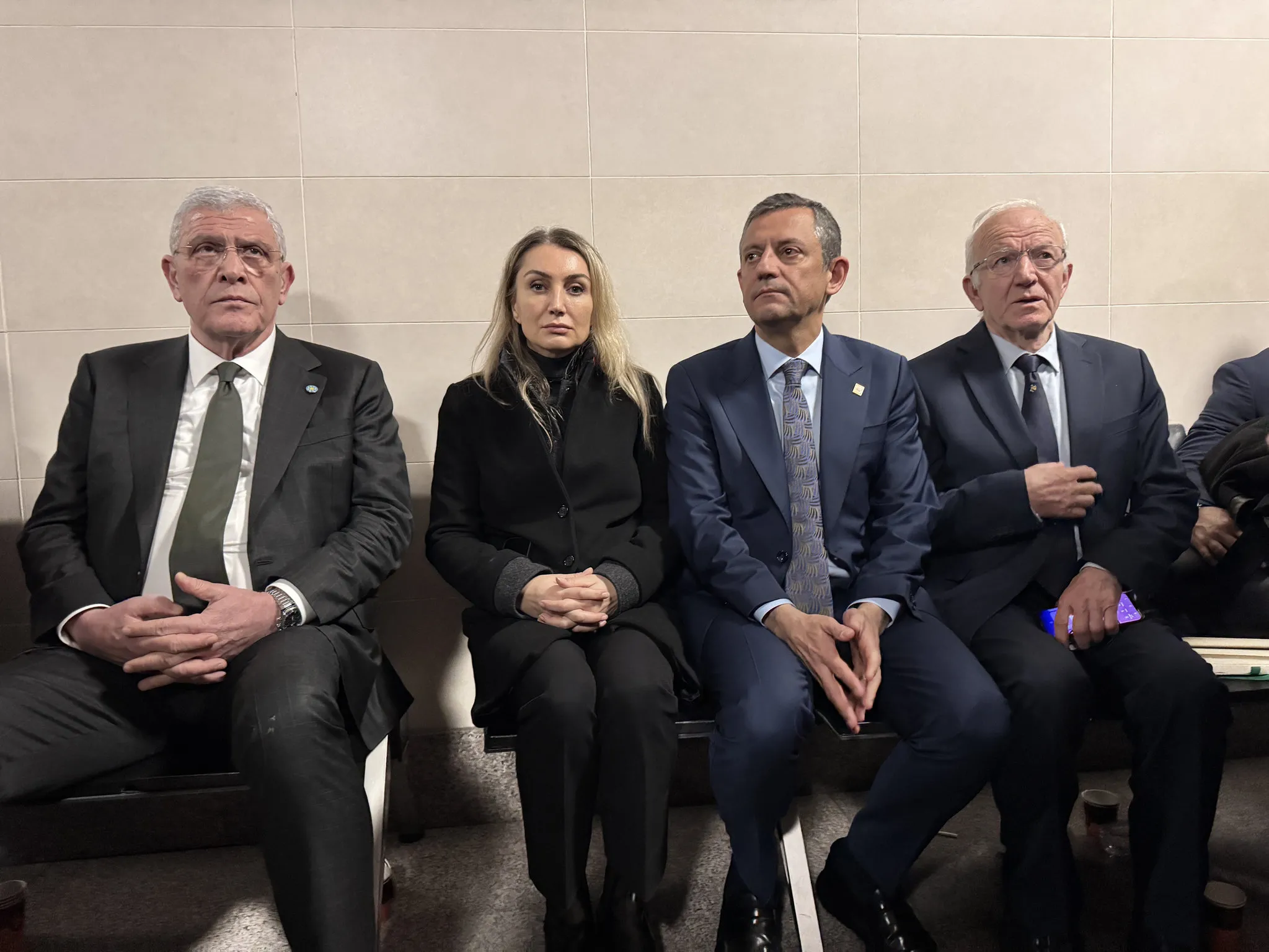 Müsavat Dervişoğlu, Yalçınkaya'nın 'Açıklayamam' Dediği Siyasetçi Çıktı