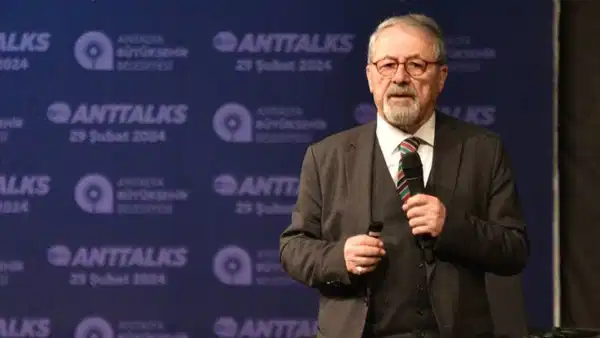 Naci Görür'ün 'i' Paylaşımı Gündem Oldu: O harfin sırrı ne
