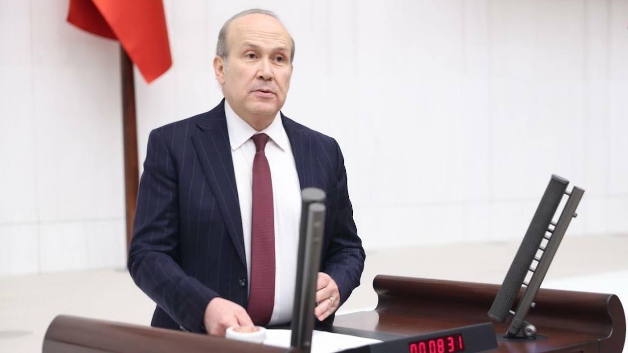 Namık Tan'dan 'Tom Barrack' iddialarına yanıt: Görüşmedim