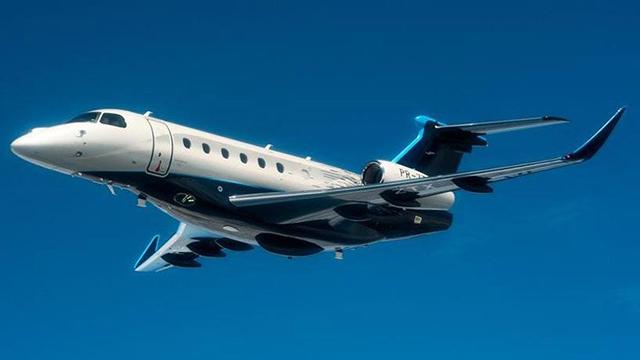 NASA'nın X-59 jetsi ilk süpersonik uçuşta ses duvarını aştı