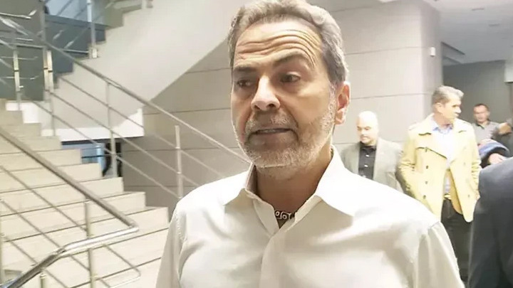 Nasuh Mahruki'ye 15 Temmuz paylaşımı soruşturması