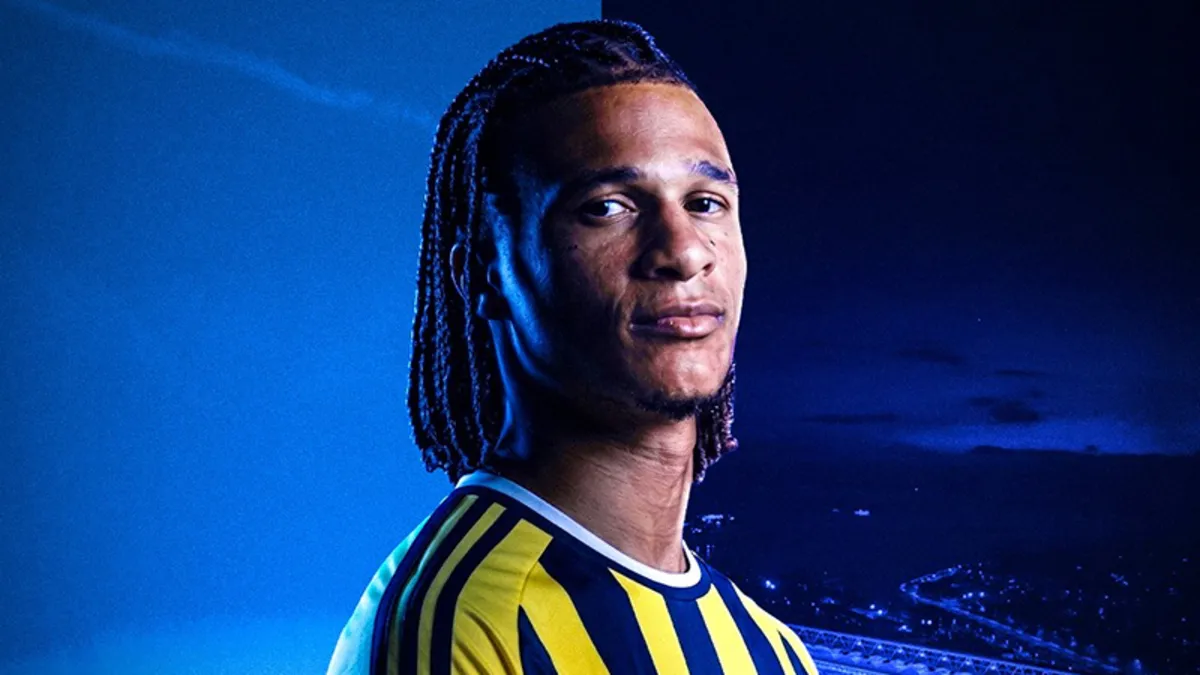 Nathan Ake: Fenerbahçe'de başlamak için sabırsızlanıyorum