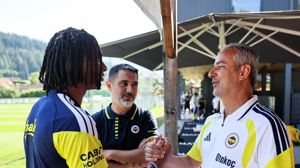 Nathan Ake: "Fenerbahçe'ye gelmek kolay bir karardı