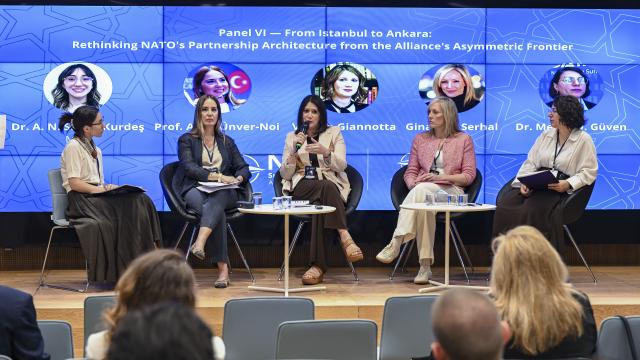 NATO'nun ortaklık yapısı İstanbul'da masaya yatırıldı
