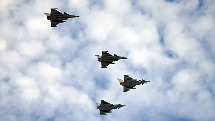 NATO Uçakları Kuş Sürüsü İçin Havalandı: Litvanya'da İHA Alarmı