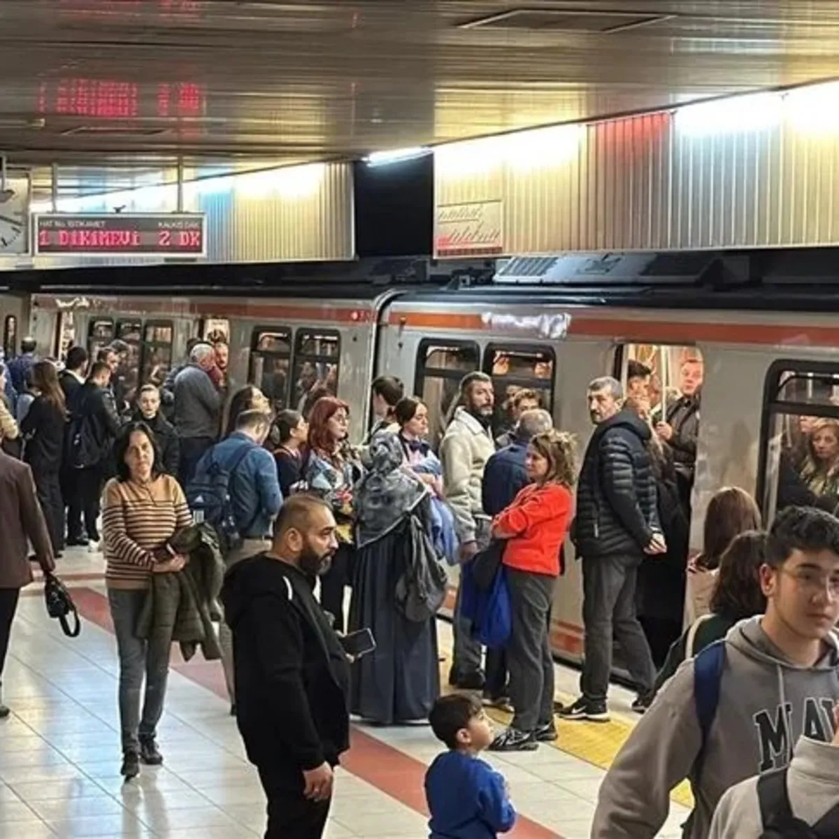NATO Zirvesi öncesi Ankara'da ulaşım düzenlemesi: ANKARAY ve Metro istasyonları kapanıyor