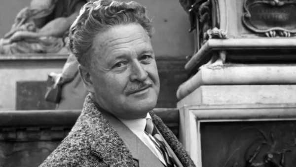 Nazım Hikmet ölümünün 63. yılında anılıyor