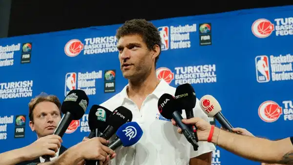 NBA Efsaneleri İstanbul Büyüsüne Kapıldı