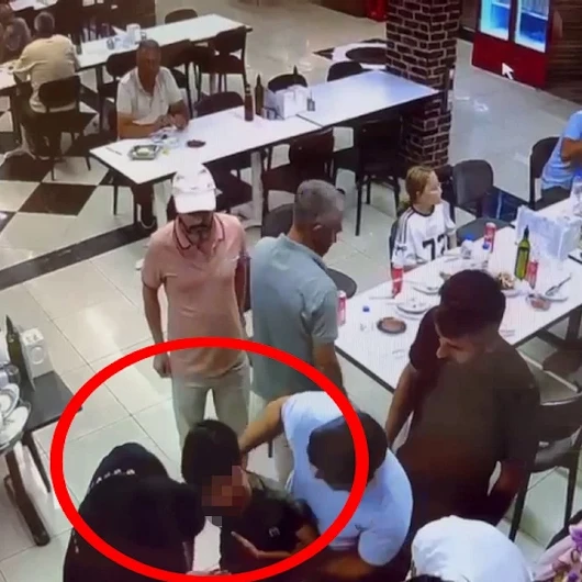Nefes Borusuna Yiyecek Kaçan Çocuk Heimlich Manevrasıyla Kurtarıldı